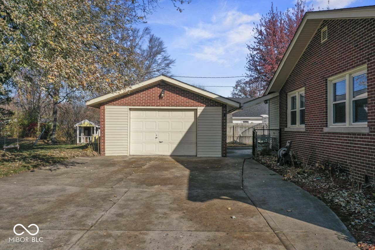 235 East Water Street Pendleton, IN 46064 - Photo 38 of 48