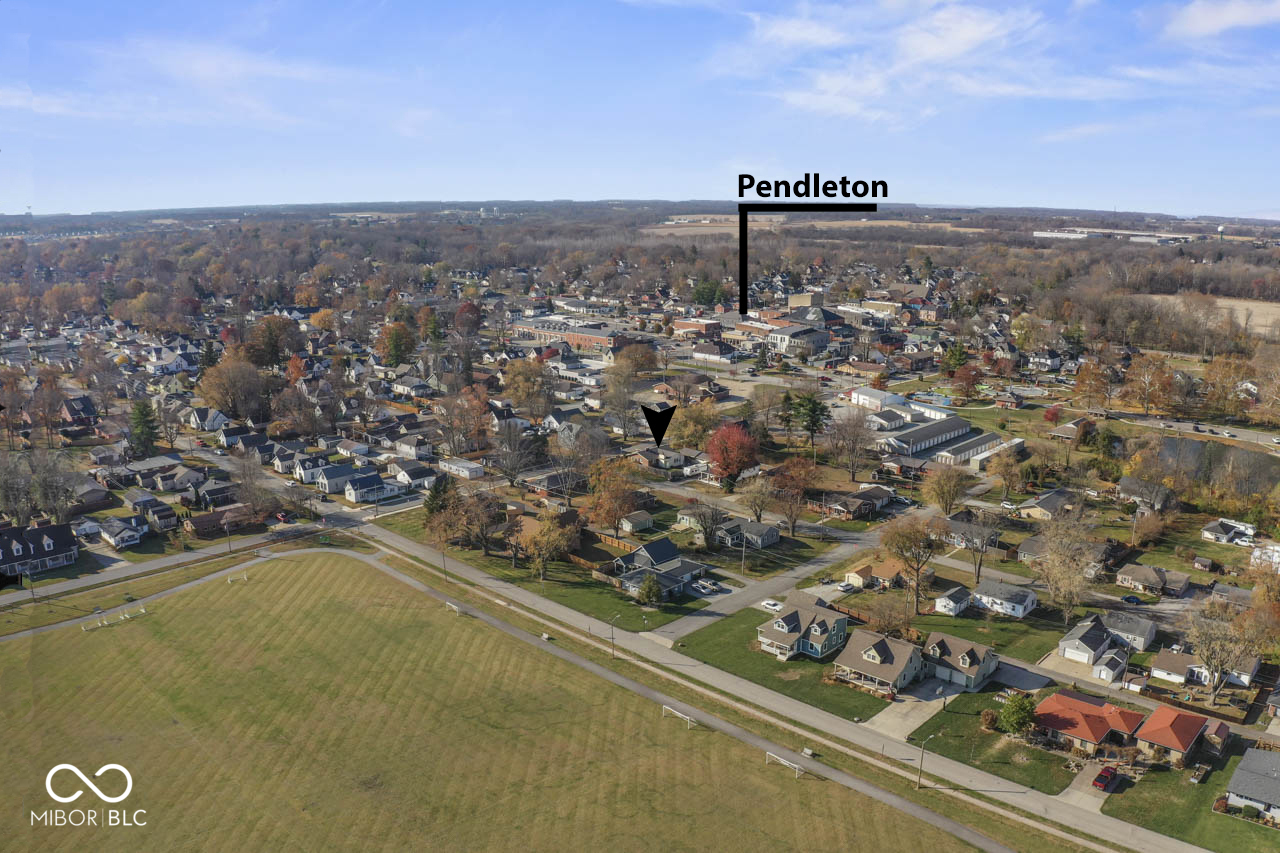 235 East Water Street Pendleton, IN 46064 - Photo 4 of 48
