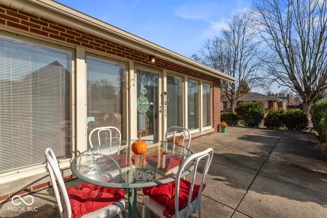 $360,000 | 235 East Water Street, Pendleton, IN 46064