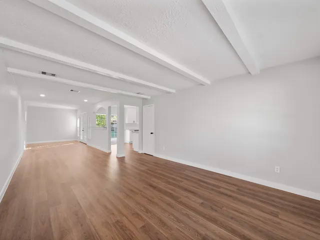 $1,800 | 11703 Hendon Lane, Houston, TX 77072