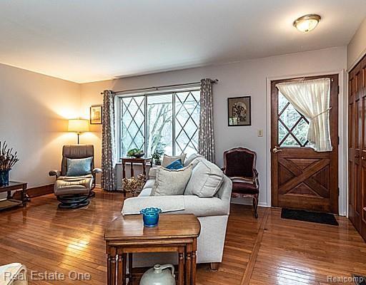 5245 Weller Road Gregory, MI 48137 - Photo 7 of 72 LR.jpg