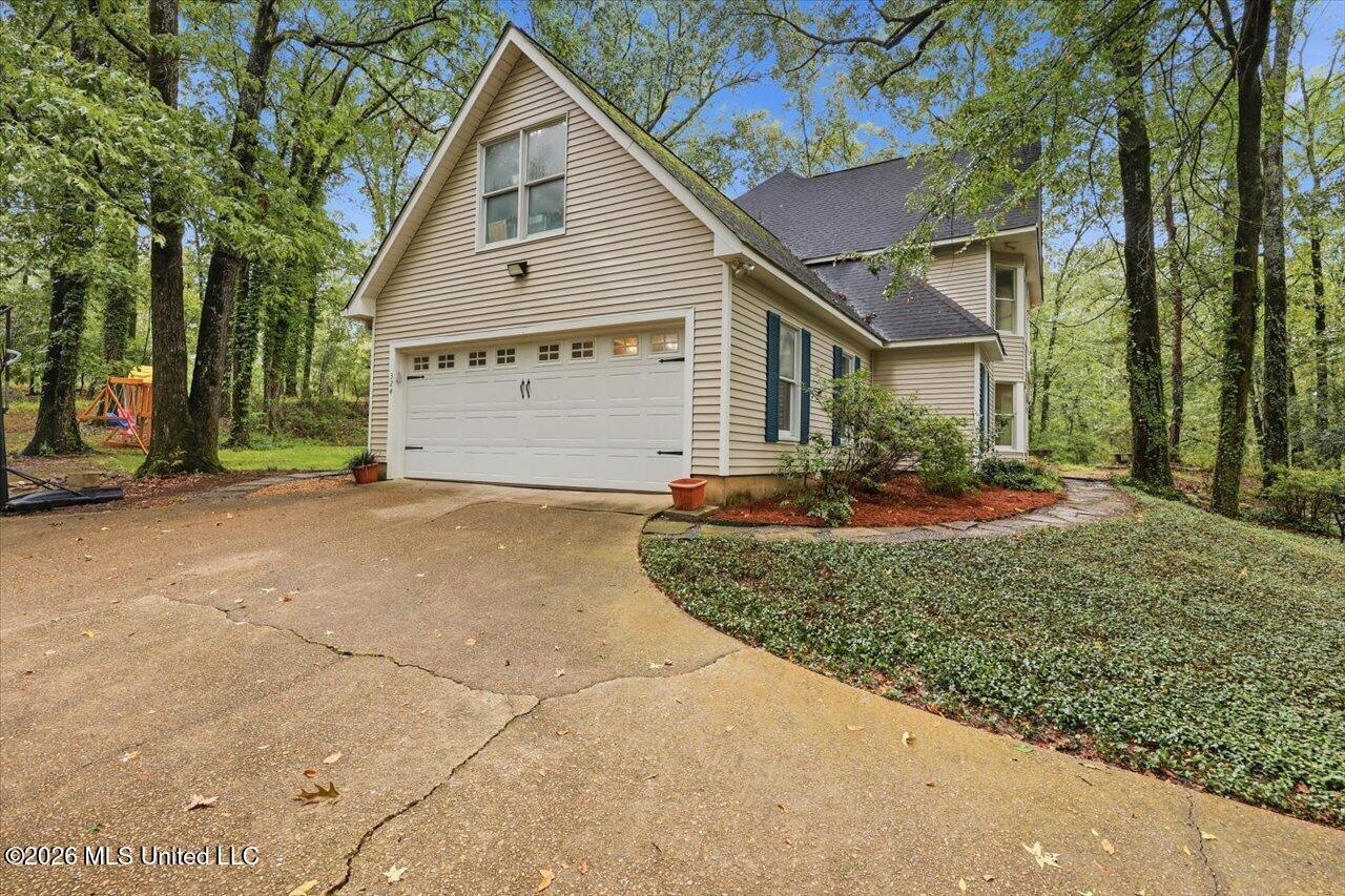 324 Warwick Road Clinton, MS 39056 - Photo 4 of 54 04-324 Warwick Rd _ Hometoursms.com