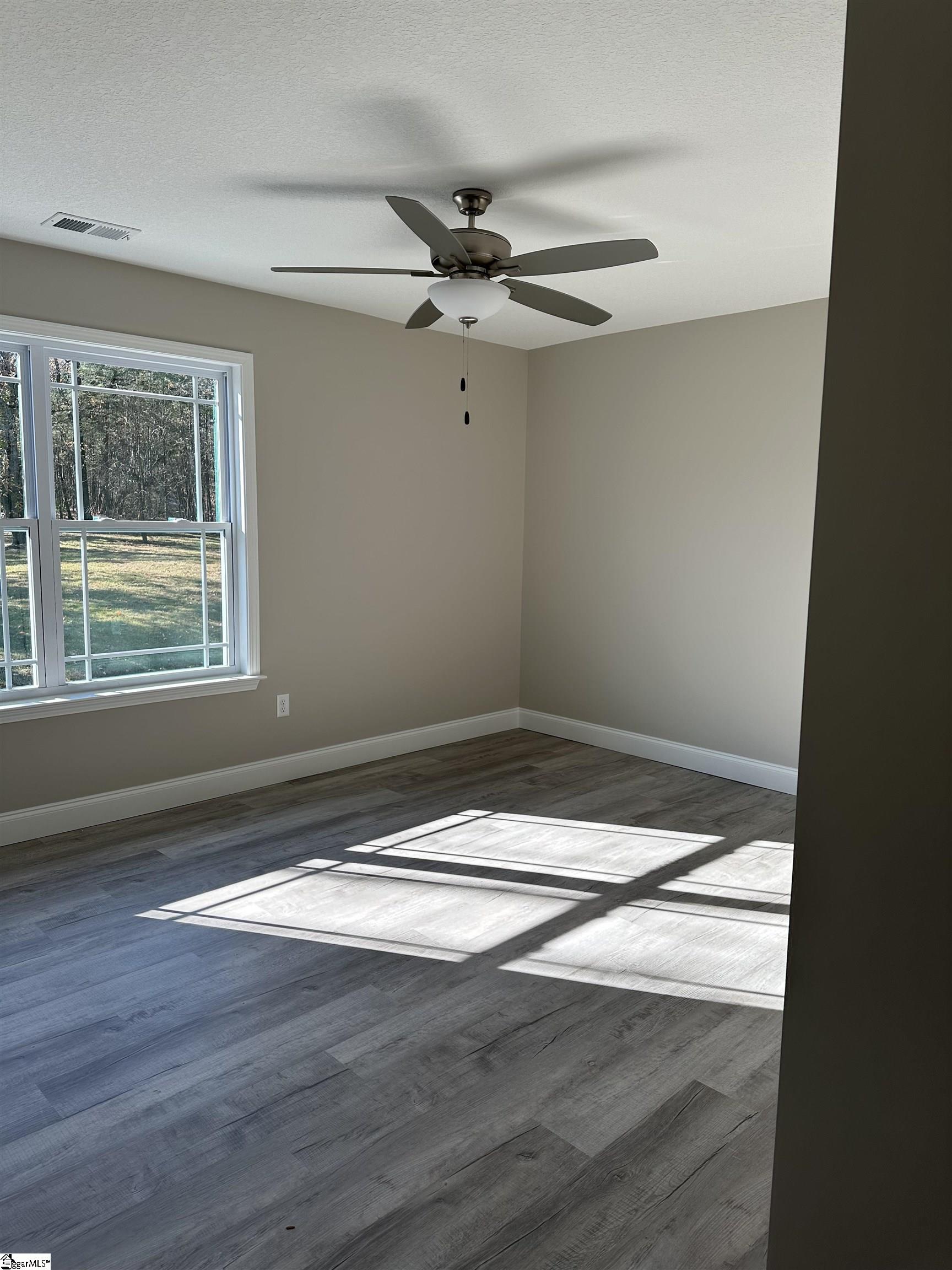 4585 Hawkins Road Greer, SC 29651 - Photo 18 of 21