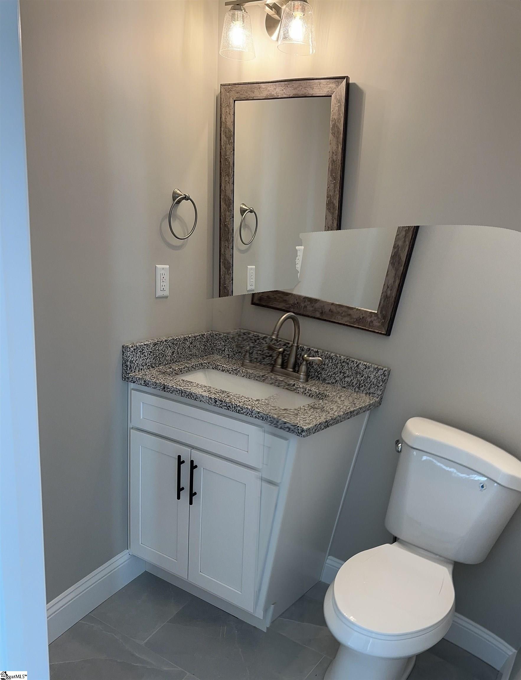 4585 Hawkins Road Greer, SC 29651 - Photo 7 of 21