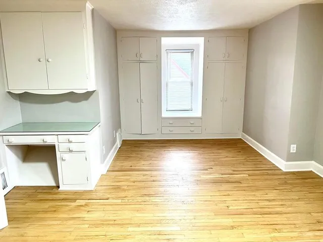 $259,900 | 401 Monroe Avenue, Muskegon, MI 49441