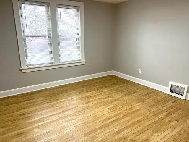 $259,900 | 401 Monroe Avenue, Muskegon, MI 49441