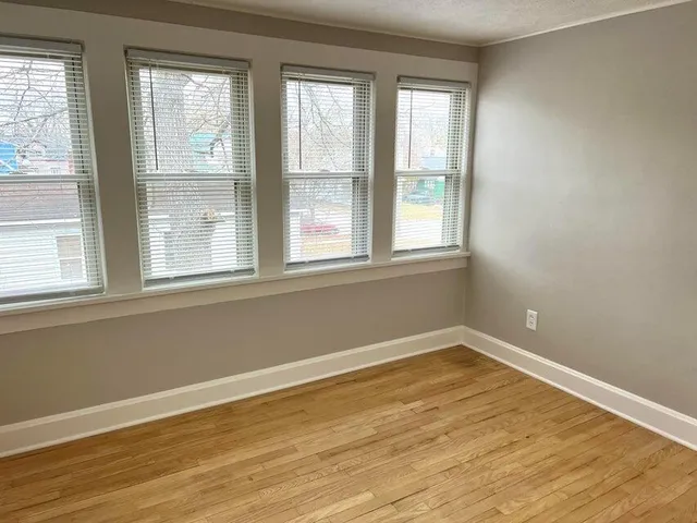 $259,900 | 401 Monroe Avenue, Muskegon, MI 49441