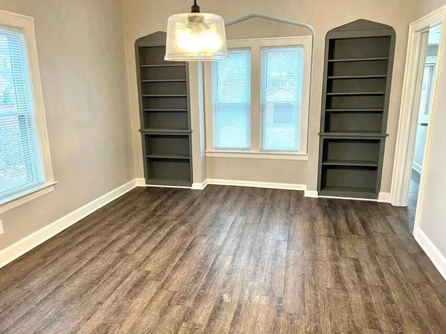 $259,900 | 401 Monroe Avenue, Muskegon, MI 49441