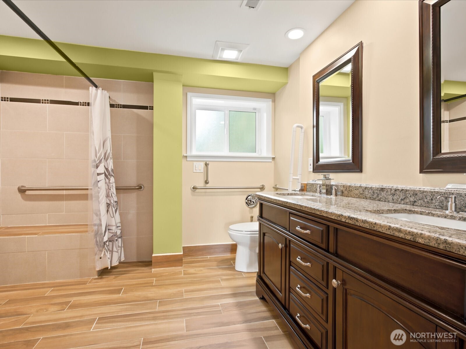 10222 Northeast 198th Street Bothell, WA 98011 - Photo 25 of 40