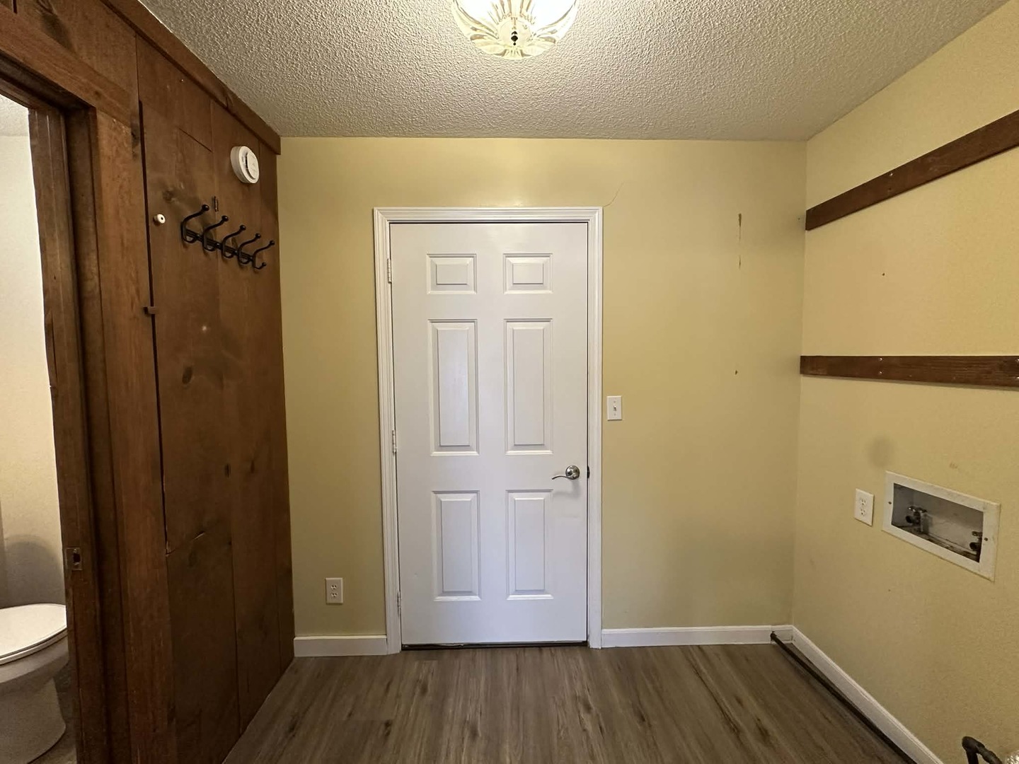 11 Kennedy Court Philo, IL 61864 - Photo 14 of 35 a view of a hallway with wooden floor
