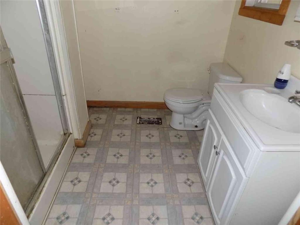 317 Temple Road Georgetown, PA 15043 - Photo 4 of 9