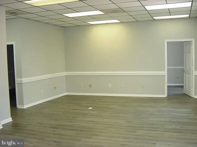 $1,595 | 106 A Chester Street, Front Royal, VA 22630