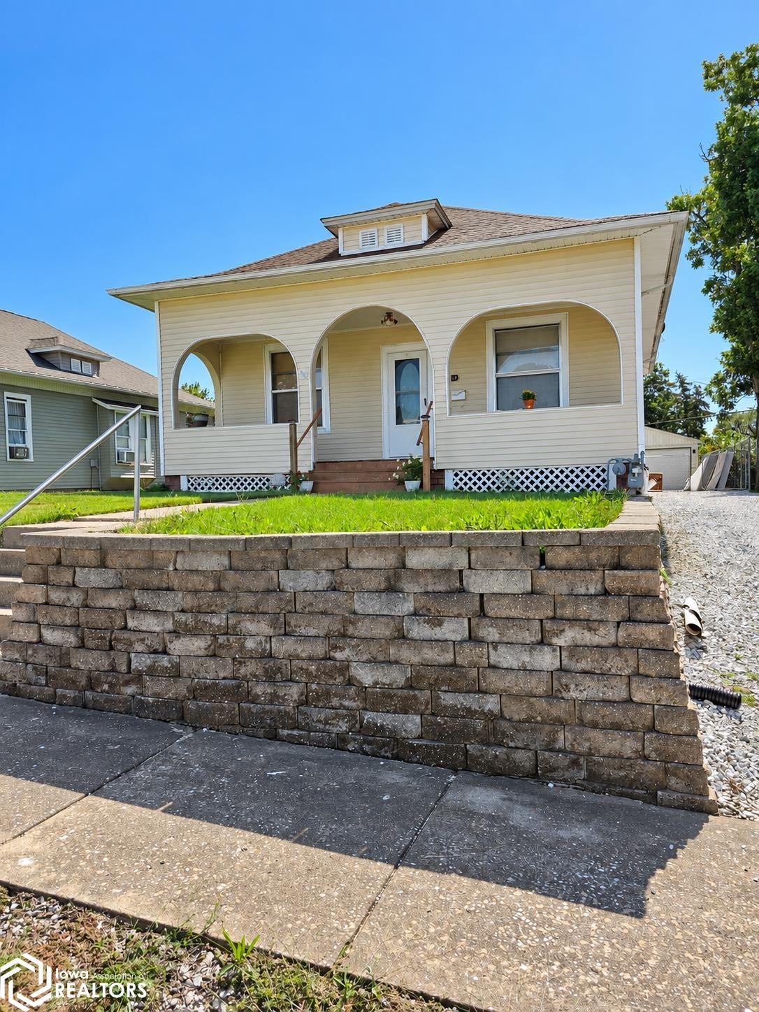 1110 Walnut Street Hamilton, IL 62341 - Photo 2 of 20 Gallery Image 2