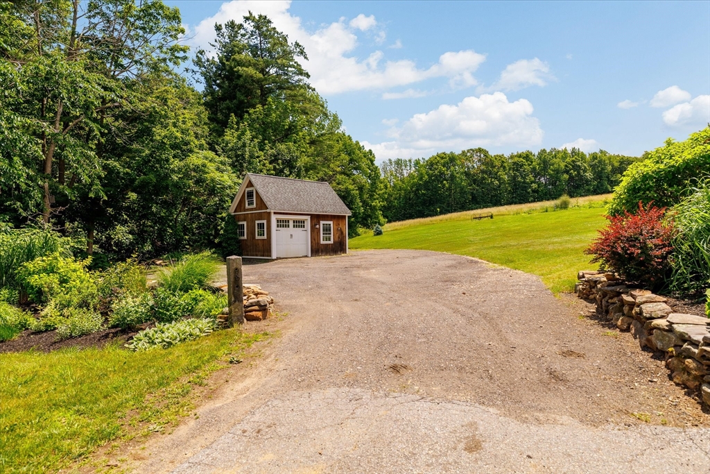 73 Carter Road Westminster, MA 01473 - Photo 2 of 40