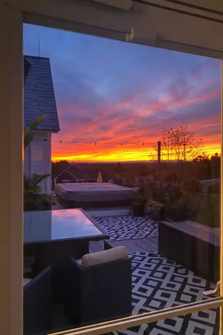 $1,100,000 | 2 Nettie Way, Londonderry, NH 03053