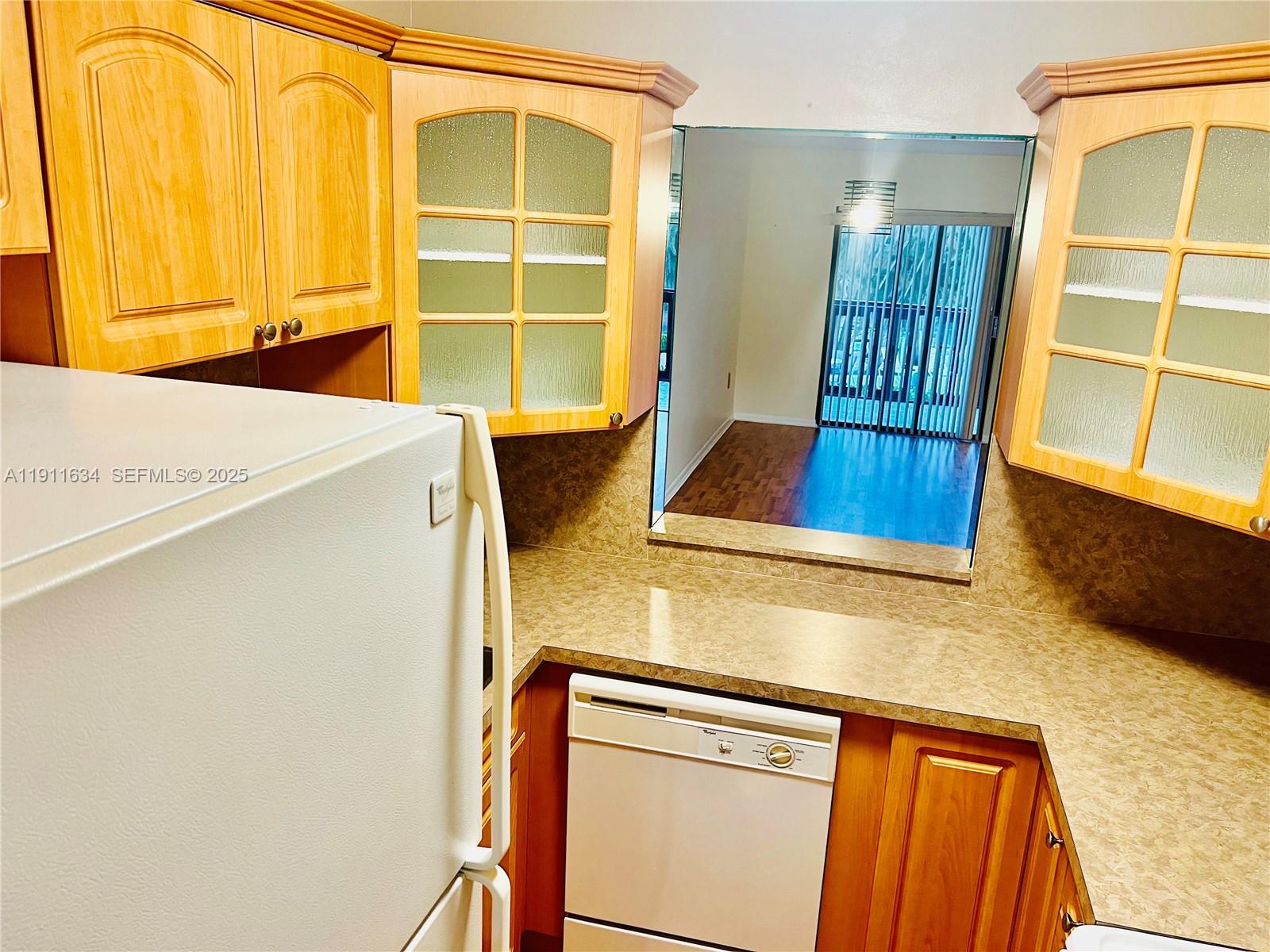 1021 Mockingbird Lane, Unit 215 Plantation, FL 33324 - Photo 21 of 52