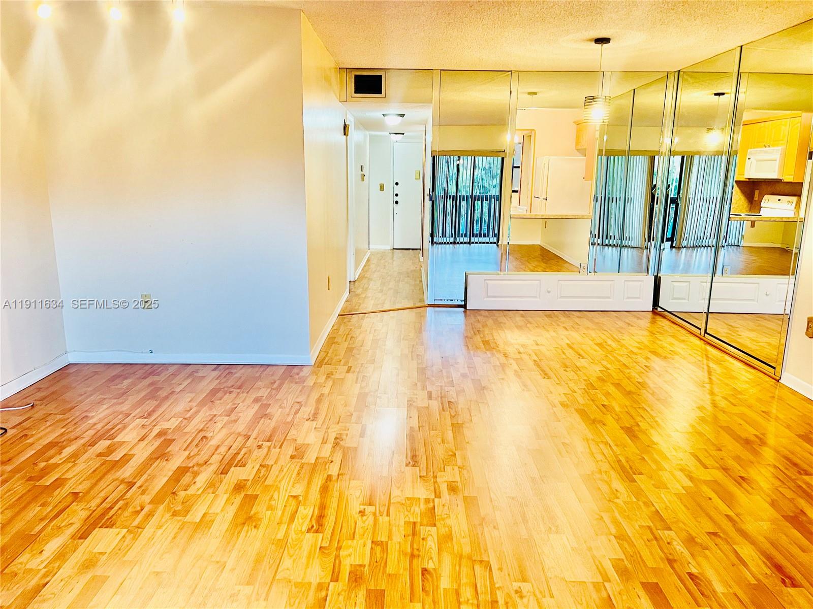 1021 Mockingbird Lane, Unit 215 Plantation, FL 33324 - Photo 38 of 52