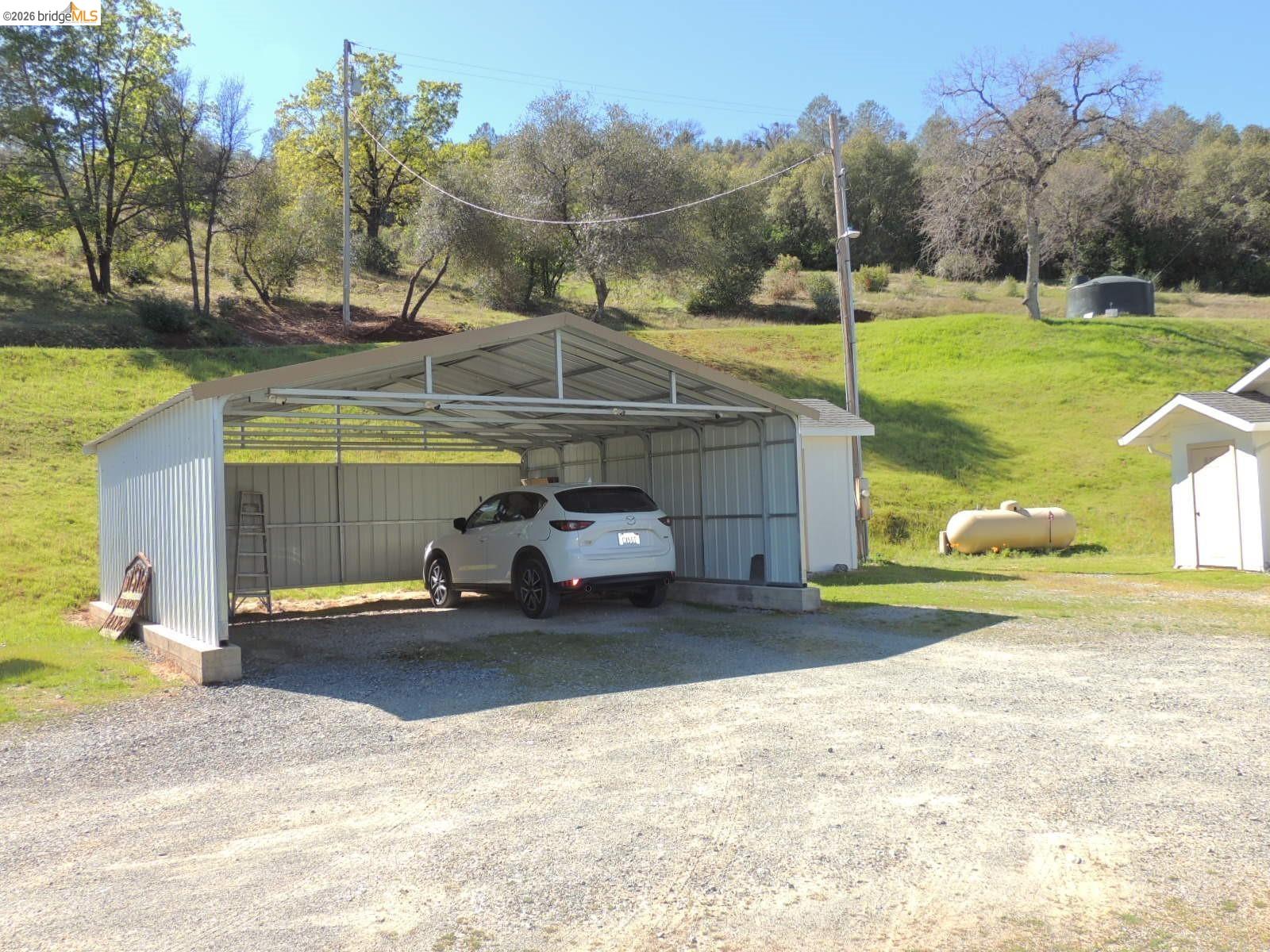5356 Dogtown Road Coulterville, CA 95311 - Photo 58 of 60 a view of a park with large trees