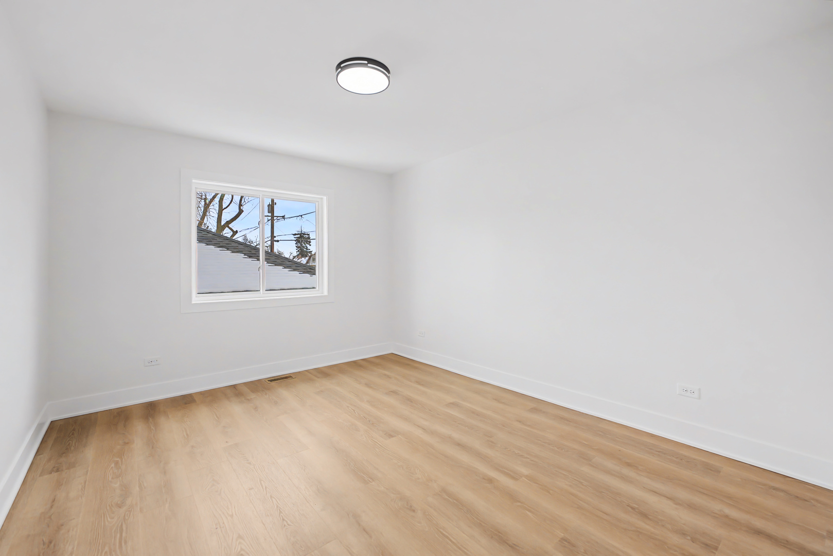 8244 44th Street Lyons, IL 60534 - Photo 13 of 28