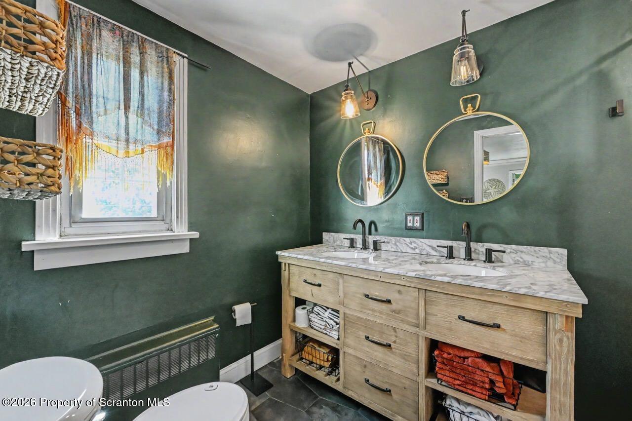 509 Glenburn Road Clarks Summit, PA 18411 - Photo 34 of 58 Full Bathroom