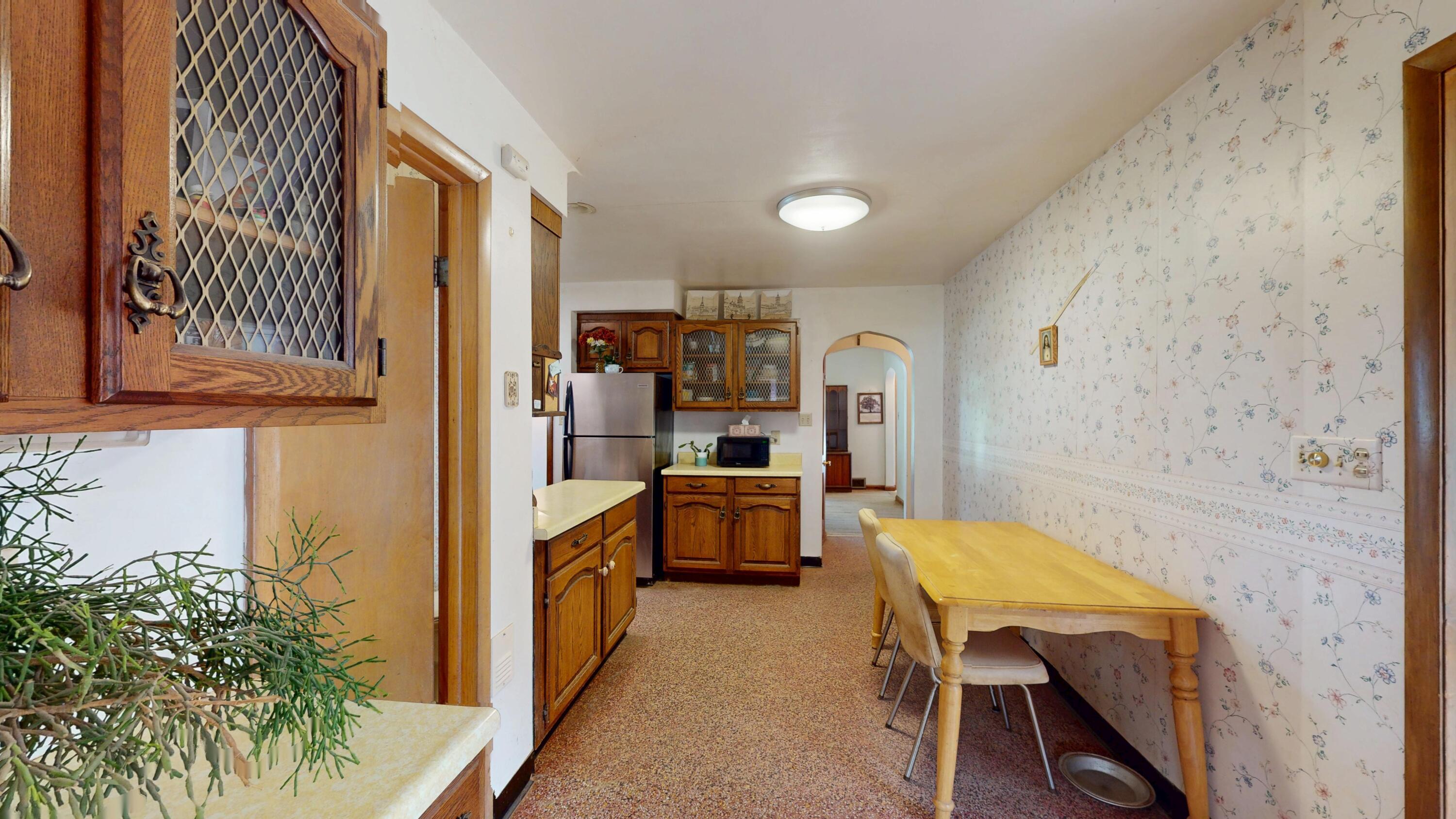 2402 South 9th Street Manitowoc, WI 54220 - Photo 12 of 29 Kitchen Dining