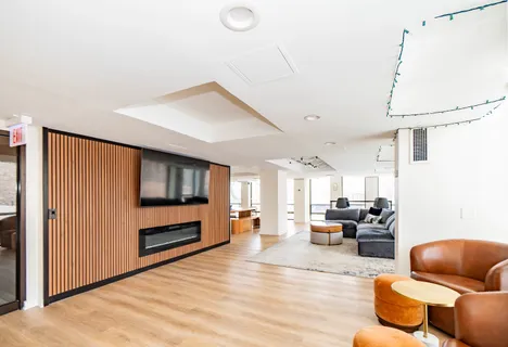 $389,000 | 1660 North LaSalle Drive, Unit 811, Chicago, IL 60614