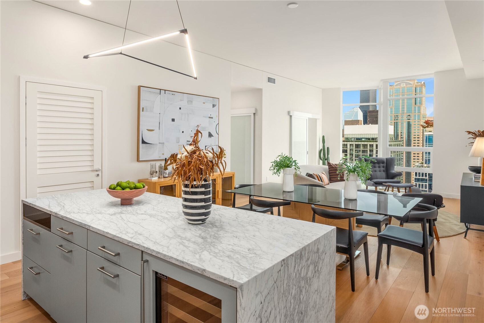 121 Stewart Street, Unit 3703 Seattle, WA 98101 - Photo 11 of 39