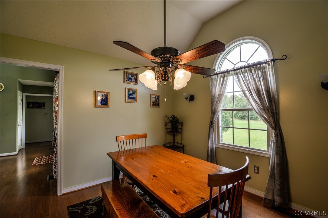 6910 Laurel Spring Road Prince George, VA 23875 - Photo 16 of 34 Gallery Image 16