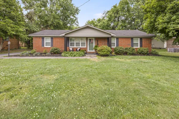 $275,000 | 112 Bel Aire Drive, Winchester, TN 37398