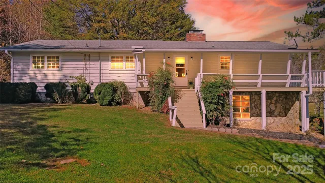 $575,000 | 1420 Bethel Church Road, Franklin, NC 28734