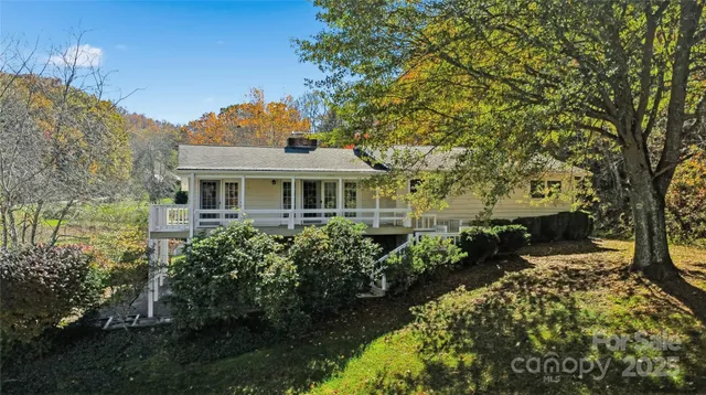 $575,000 | 1420 Bethel Church Road, Franklin, NC 28734