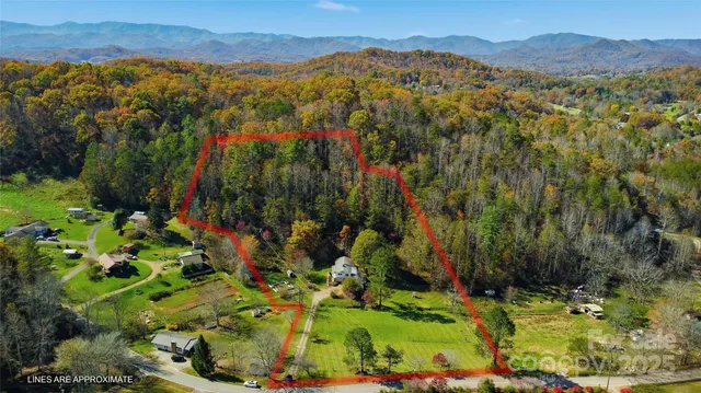 $575,000 | 1420 Bethel Church Road, Franklin, NC 28734