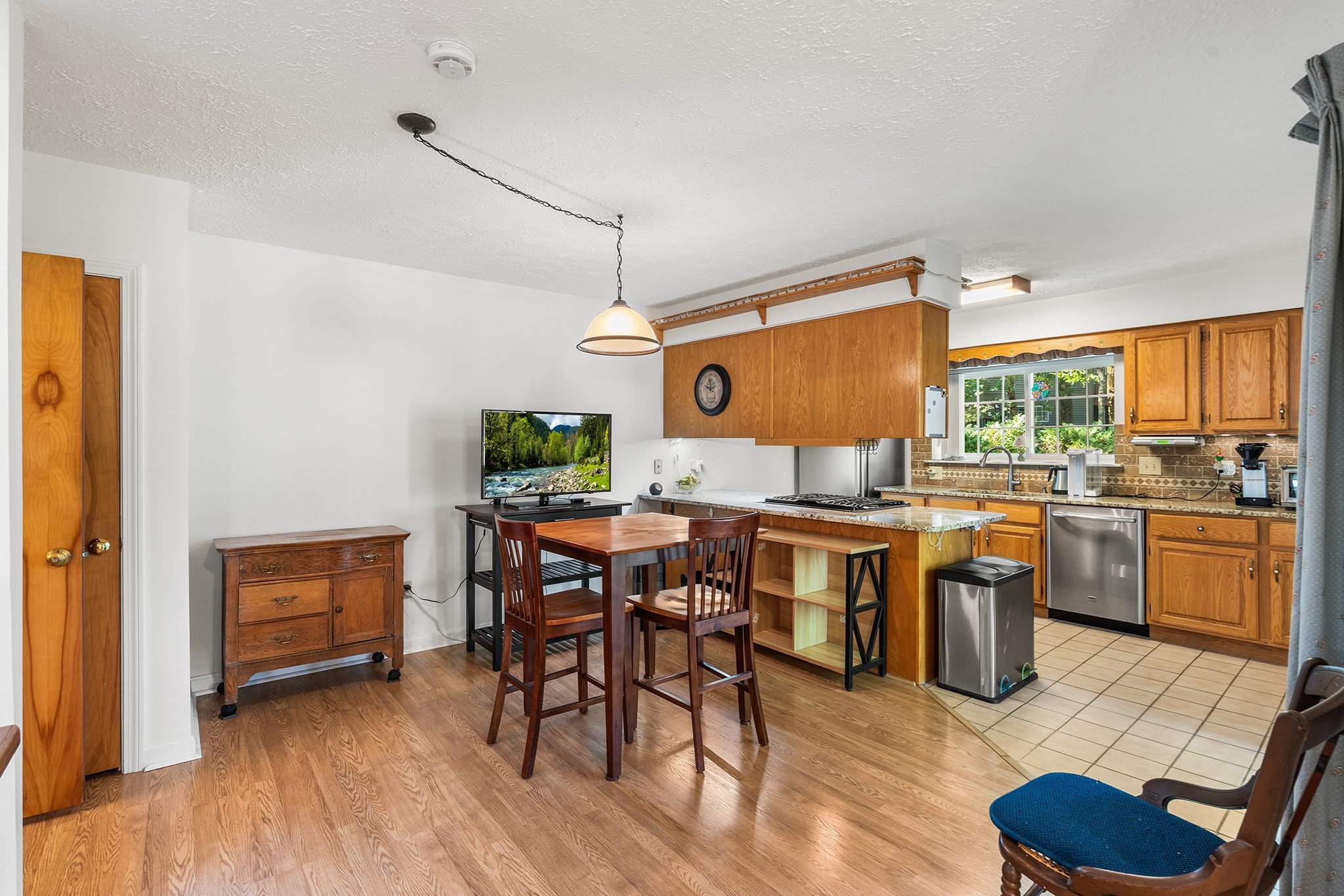 6 Treasure Way, Unit 6 Ashland, MA 01721 - Photo 3 of 40 Gallery Image 3