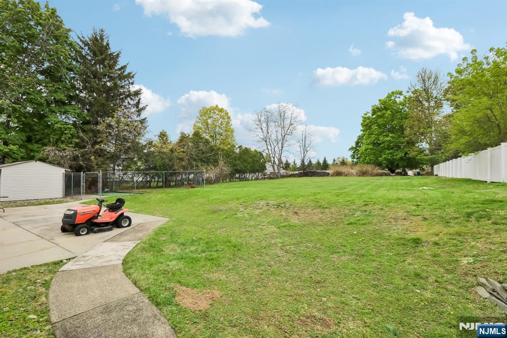 921 Linwood Avenue Ridgewood, NJ 07450 - Photo 35 of 42