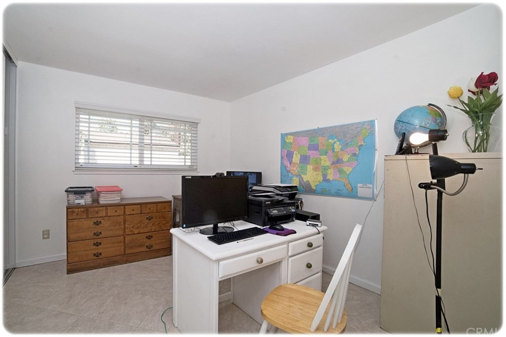 10845 Mercer Avenue Riverside, CA 92505 - Photo 13 of 28