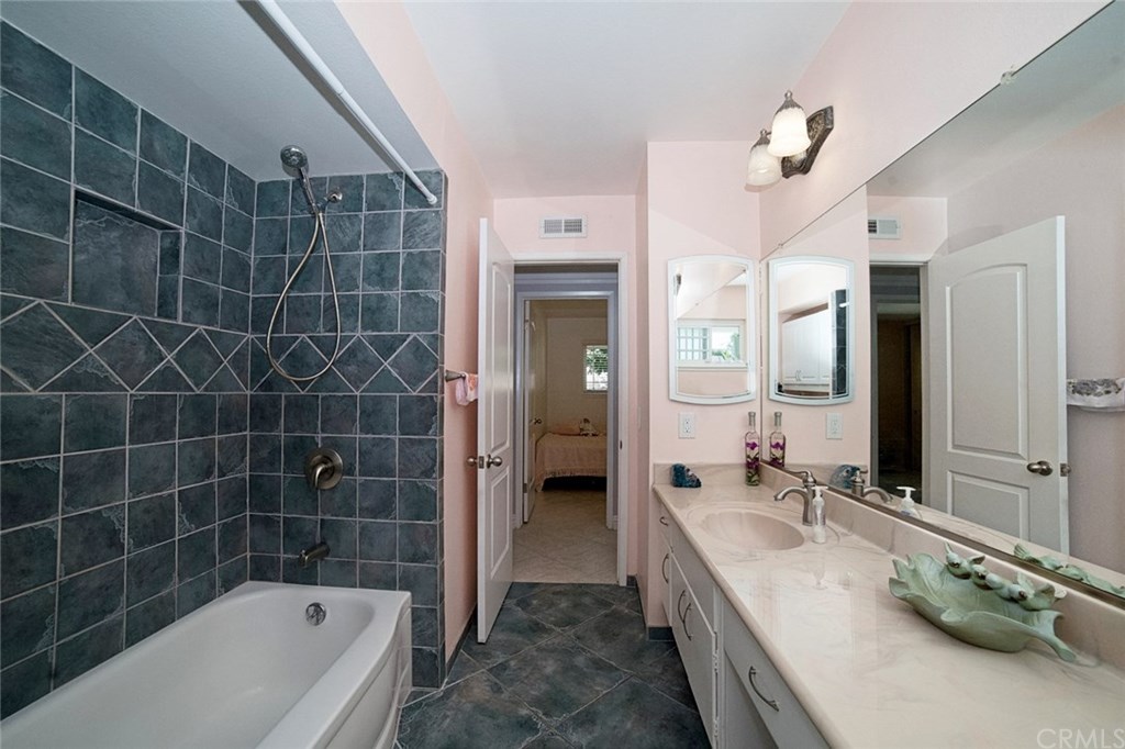 10845 Mercer Avenue Riverside, CA 92505 - Photo 24 of 28