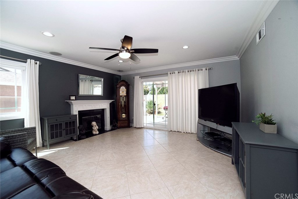 10845 Mercer Avenue Riverside, CA 92505 - Photo 10 of 28