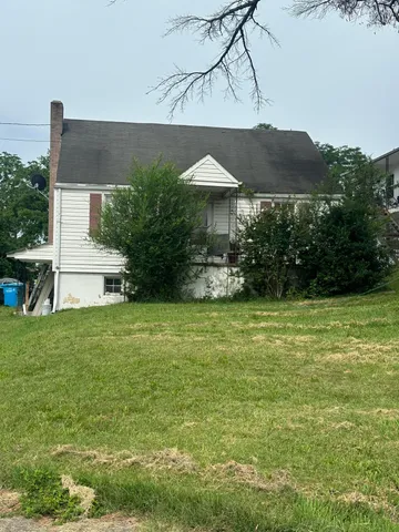 $158,647 | 1622 Wayne Street Northeast, Roanoke, VA 24012