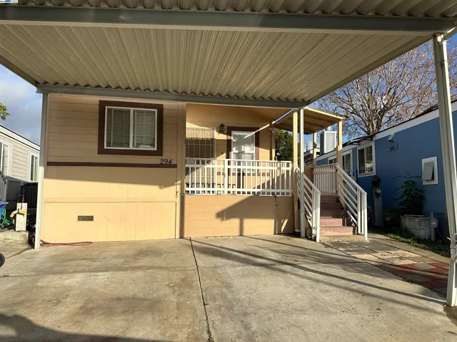 $298,000 | 294 Winnipeg Terrace, Fremont, CA 94538