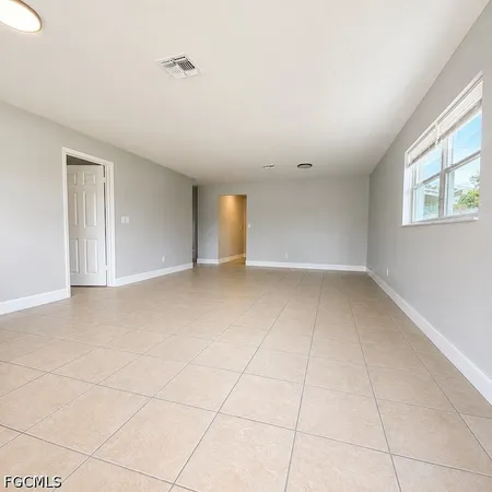 $1,495 | 1572 Cypress Drive, Fort Myers, FL 33907