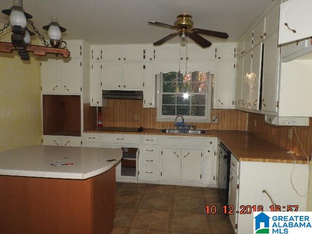 2600 1st Place Northwest Center Point, AL 35215 - Photo 5 of 22