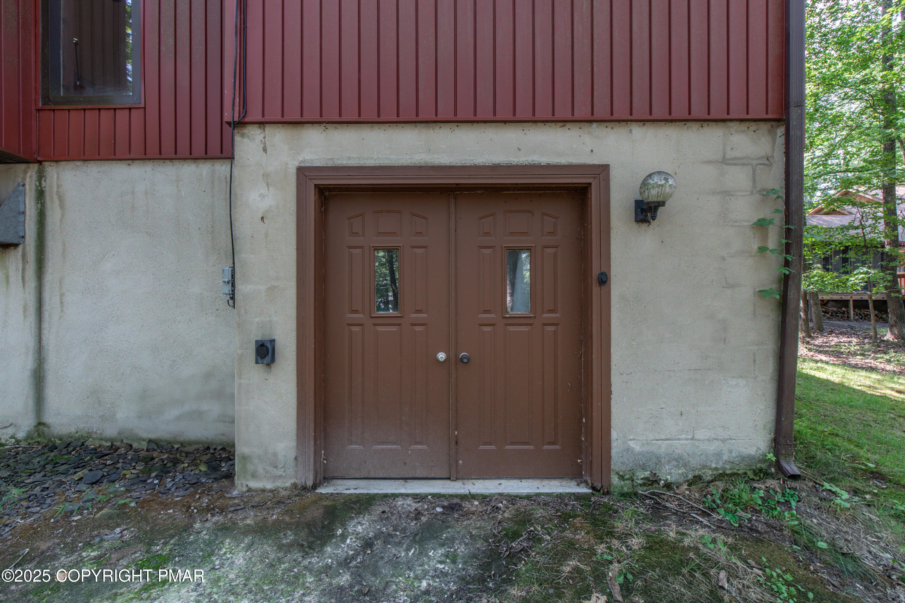 106 Carnforth Drive Bushkill, PA 18324 - Photo 40 of 73 0A5A4091-HDR