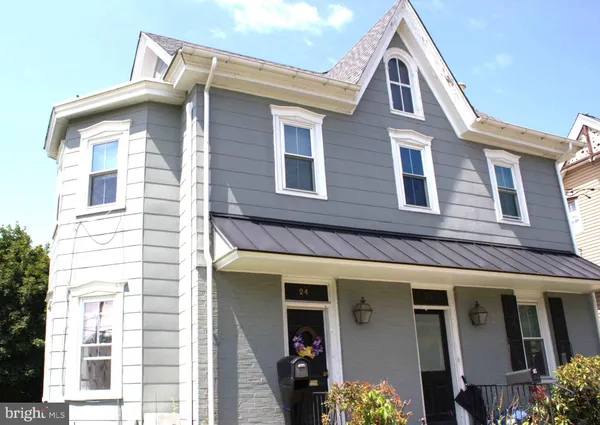 $2,175 | 28 North Main Street, Unit 24, Chalfont, PA 18914