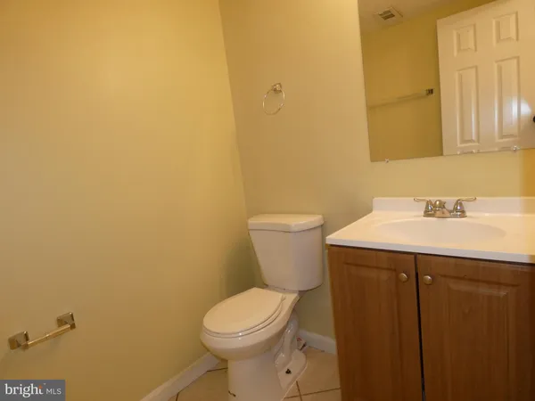 $2,200 | 3495 Castle Hill Drive, Woodbridge, VA 22193