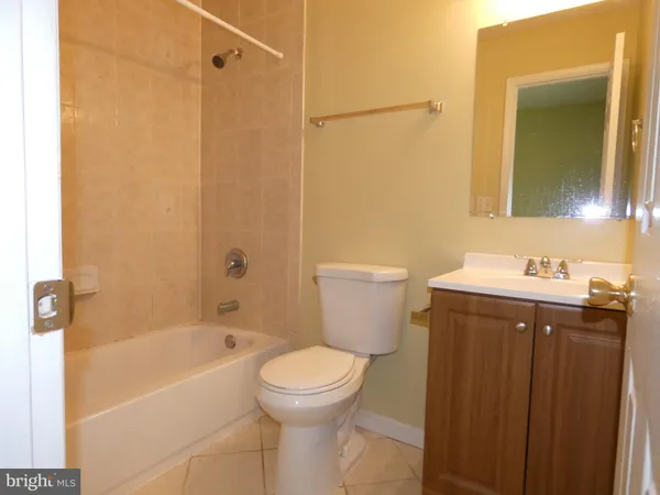 $2,200 | 3495 Castle Hill Drive, Woodbridge, VA 22193