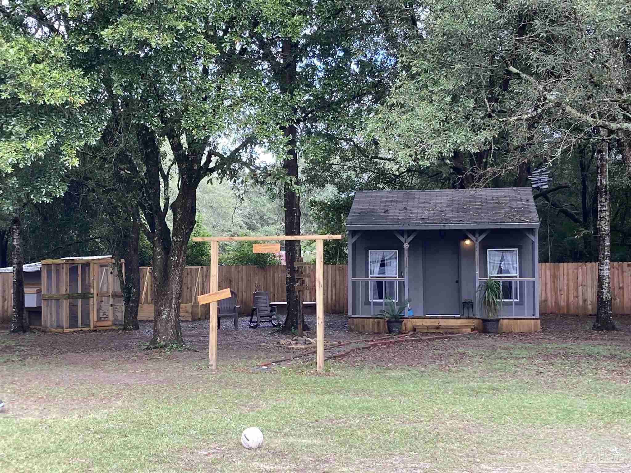 4977 Community Circle Milton, FL 32583 - Photo 27 of 36