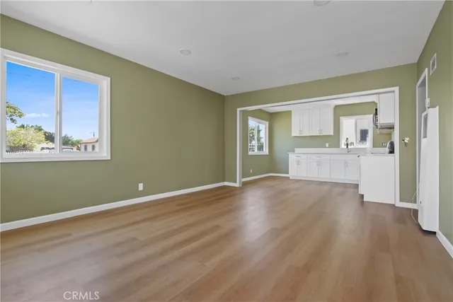 $2,995 | 3666 West 113th Street, Inglewood, CA 90303