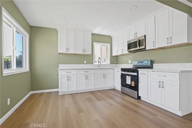 $2,995 | 3666 West 113th Street, Inglewood, CA 90303