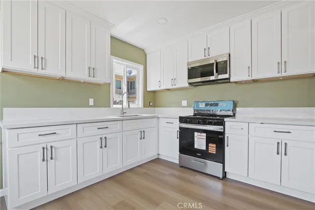 $2,995 | 3666 West 113th Street, Inglewood, CA 90303