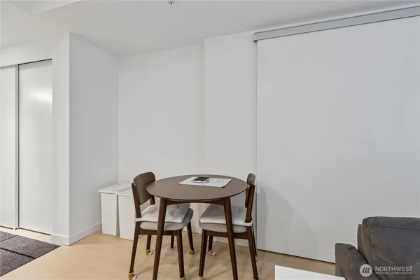 $2,700 | 590 1st Avenue South, Unit 615, Seattle, WA 98104